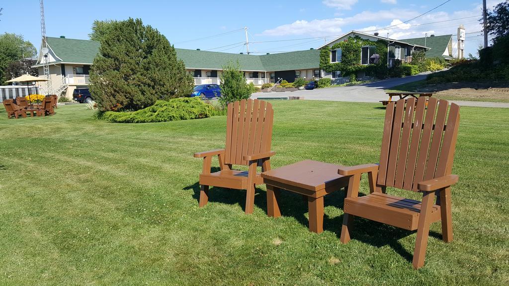 Hotel Oasis Lac St-Louis Salaberry-de-Valleyfield Exterior foto